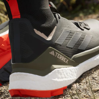 adidas Terrex Free Hiker 2.0 ''Grigio Carbonio'' IE5115 2