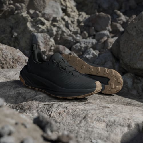 Cheap adidas Terrex Free Hiker 3 Low GORE-TEX 登山鞋 黑色/黑色/棕氧化色 HQ9292