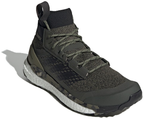 阿迪达斯 Terrex Free Hiker "生卡其" EF0774 Lookbook 阿迪达斯 Terrex Free Hiker "生卡其" EF0774