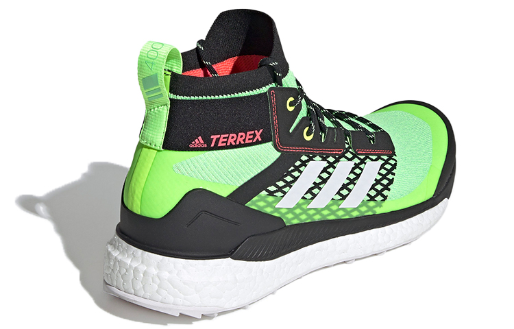 Shop テレックス フリーハイカー "シグナルグリーン" FV6790