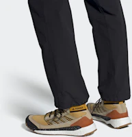Sizing adidas Terrex Free Hiker Blue 'Legacy Gold Speckled' FV6817