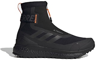 adidas Terrex Free Hiker Cold.Rdy 登山靴 黑色 Order adidas Terrex Free Hiker Cold.Rdy 登山靴 黑色