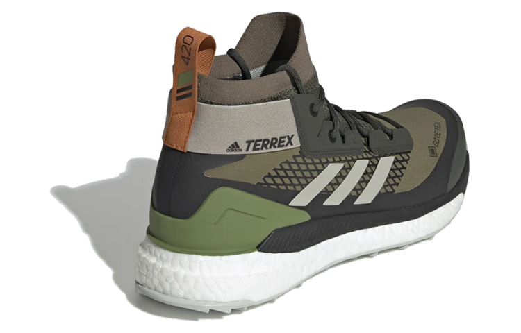 Lookbook adidas Terrex Free Hiker GTX 'Raw Khaki' Botas de Senderismo G26537