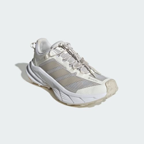 Shop adidas Terrex Free Hiker SL GORE-TEX 登山鞋 雲白/米色/奶白 KJ4432