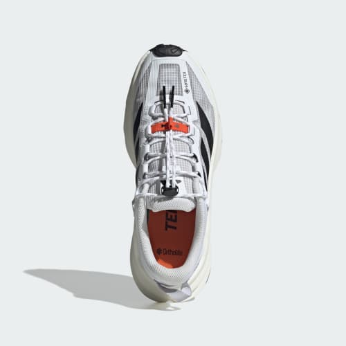 Lookbook adidas Terrex Free Hiker SL GTX 登山鞋 白色/黑色/橘色 KI5163