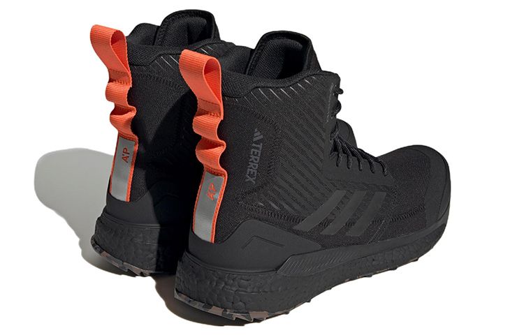 Shop adidas Terrex Free Hiker Xploric Kasut Mendaki Lelaki HP2955