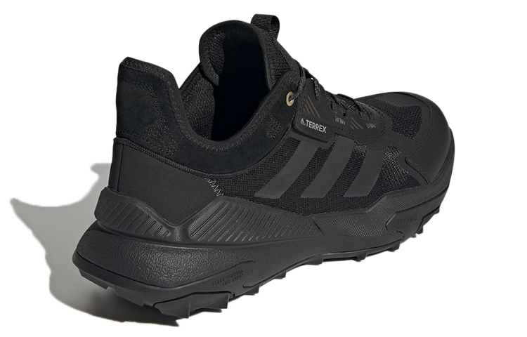Shop テレックス ハイパーブルー "ブラック" (Terrex Hyperblue "Black") GZ3026