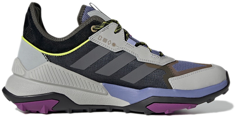 adidas Terrex Hyperblue Sneakers Hitam/Kelabu FY9707 Order adidas Terrex Hyperblue Sneakers Hitam/Kelabu FY9707