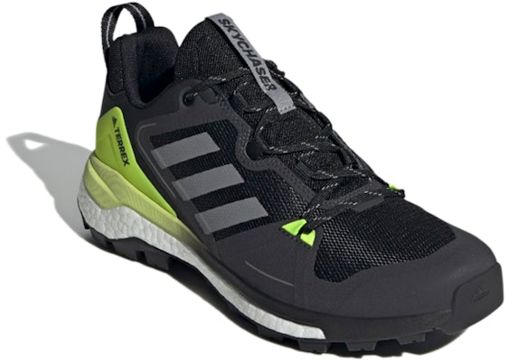 adidas Terrex Skychaser 2.0 'Hitam Kelabu Kuning' FW2923 Lookbook adidas Terrex Skychaser 2.0 'Hitam Kelabu Kuning' FW2923