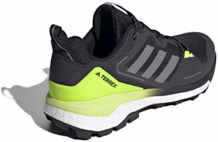Shop adidas Terrex Skychaser 2.0 黑灰黃