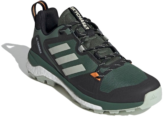 adidas Terrex Skychaser 2.0 'Green Oxide' Hijau Oxida FW2922 Lookbook adidas Terrex Skychaser 2.0 'Green Oxide' Hijau Oxida FW2922