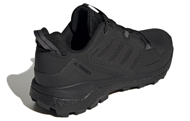 Shop 阿迪达斯 Terrex Skychaser 2 '黑灰' GY6729