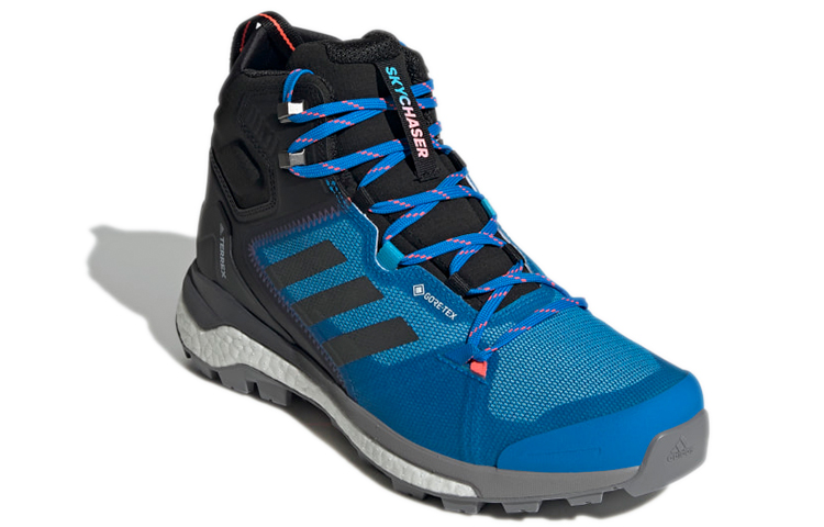 Lookbook 아디다스 테렉스 스카이체이서 2 미드 고어텍스 '블루 러쉬' GZ0318