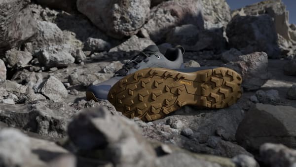 Order Adidas Terrex Skychaser AX5 GORE-TEX Sepatu Hiking Abu/Carbon/Shadow Navy JQ2211