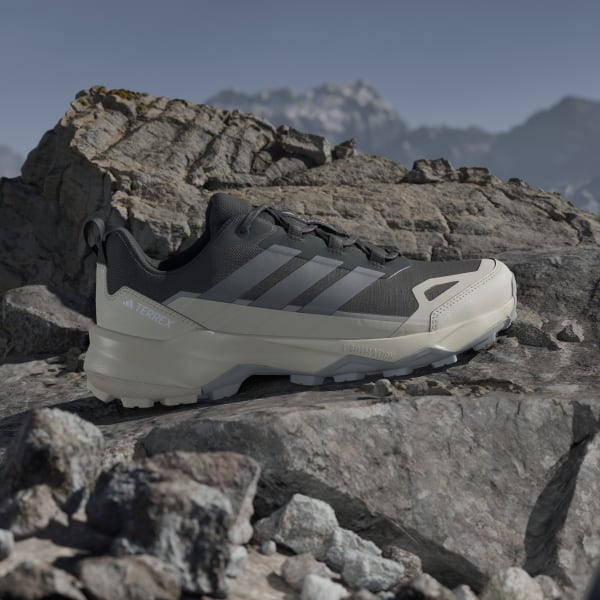 Lookbook Adidas TERREX Skychaser AX5 GTX Zapatillas de Senderismo Carbon/Gris/Alumina JQ6724