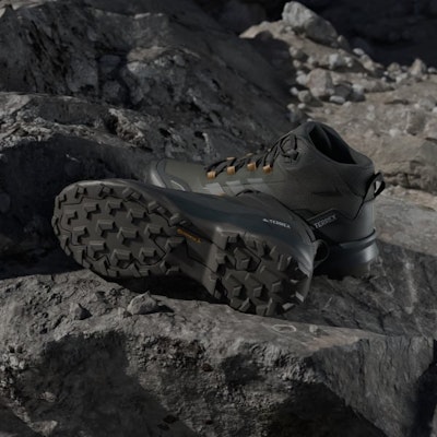 アディダス テレックス スカイチェイサー AX5 ミッド ゴアテックス ハイキングシューズ シャドウオリーブ/カーボン/ブロンズストラタ JR3980 Shop アディダス テレックス スカイチェイサー AX5 ミッド ゴアテックス ハイキングシューズ シャドウオリーブ/カーボン/ブロンズストラタ JR3980