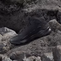 Sizing Adidas Terrex Skychaser AX5 Mid GTX 防水健行鞋 黑色/黑色/碳色 JQ2207