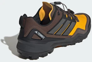 Purchase Adidas Terrex Skychaser GORE-TEX 健行鞋 黃黑灰 三色款 HQ2690