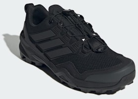 Adidas TERREX Skychaser GTX 防水登山鞋 黑色/黑色/碳灰 IH1093 Shop Adidas TERREX Skychaser GTX 防水登山鞋 黑色/黑色/碳灰 IH1093