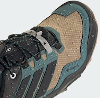 Adidas TERREX Skychaser GTX 登山鞋 卡其/黑色/常春藤綠 JQ9929 1