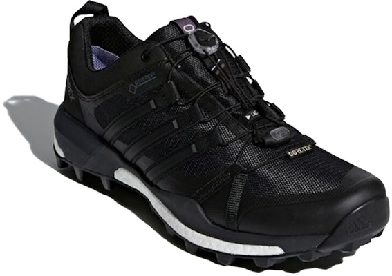 Sepatu Marathon Lari adidas Terrex Skychaser Gtx CQ1742 Lookbook Sepatu Marathon Lari adidas Terrex Skychaser Gtx CQ1742