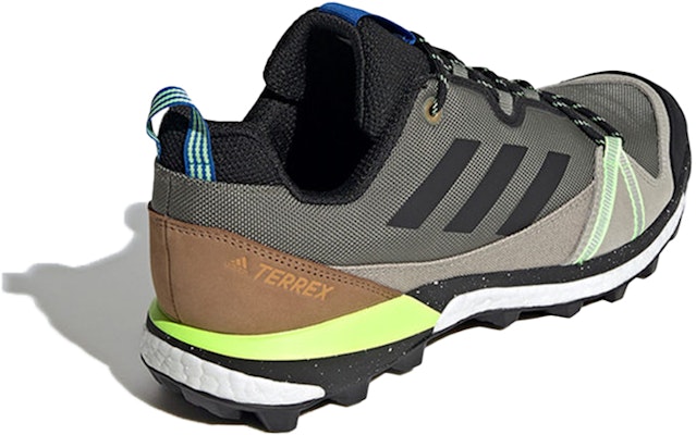 adidas Terrex Skychaser Lt Hiking 'Kelabu Hitam' EF0353 Lookbook adidas Terrex Skychaser Lt Hiking 'Kelabu Hitam' EF0353