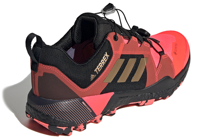 Shop adidas Terrex Skychaser XT GTX ''Signal Pink'' Dames Wandelschoenen FX0135