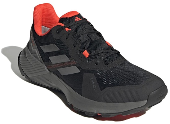 adidas Terrex Soulstride Rain.rdy Lari Trail 'Hitam Abu' FZ3037 Lookbook adidas Terrex Soulstride Rain.rdy Lari Trail 'Hitam Abu' FZ3037