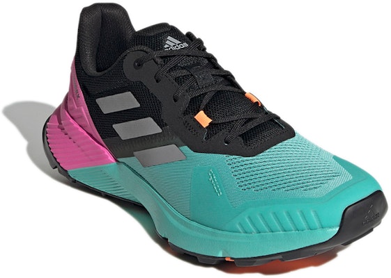 adidas Terrex Soulstride Trail Running 'Hitam Biru' FY9217 Lookbook adidas Terrex Soulstride Trail Running 'Hitam Biru' FY9217