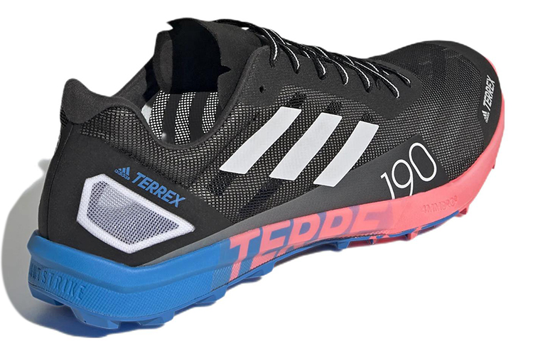 Shop adidas Terrex Speed Pro 越野跑超逸耐磨跑鞋 黑藍粉