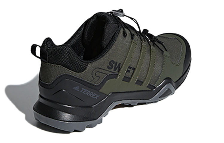 Shop adidas Terrex Swift R2 綠灰色