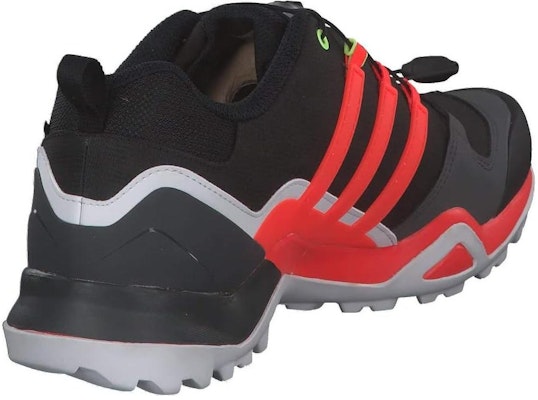 adidas Terrex Swift R2 Gore-Tex 'Hitam Merah Hijau' EF4609 Lookbook adidas Terrex Swift R2 Gore-Tex 'Hitam Merah Hijau' EF4609
