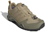 Lookbook adidas Terrex Swift R2 Gore-tex 登山戶外運動鞋 卡其色 全性別款