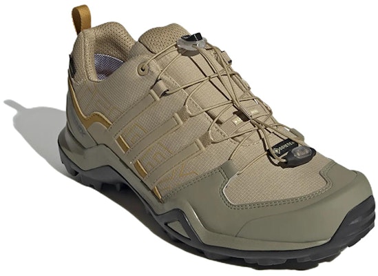 adidas Terrex Swift R2 Gore-tex 登山戶外運動鞋 卡其色 全性別款 Lookbook adidas Terrex Swift R2 Gore-tex 登山戶外運動鞋 卡其色 全性別款