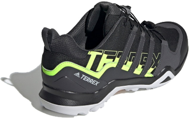 adidas Terrex Swift R2 灰綠 Lookbook adidas Terrex Swift R2 灰綠
