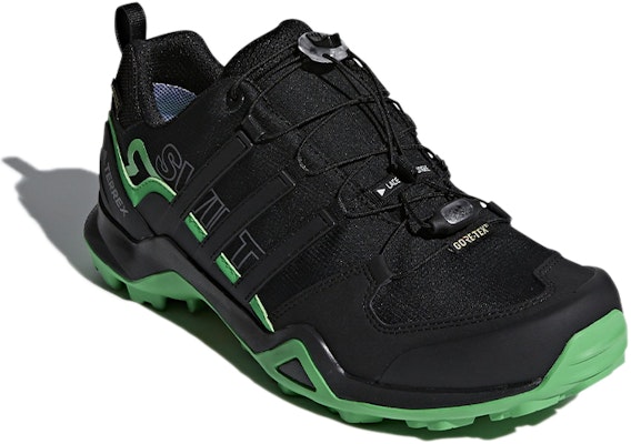아디다스 테렉스 스위프트 R2 GTX (블랙/그린) CM7496 Lookbook 아디다스 테렉스 스위프트 R2 GTX (블랙/그린) CM7496