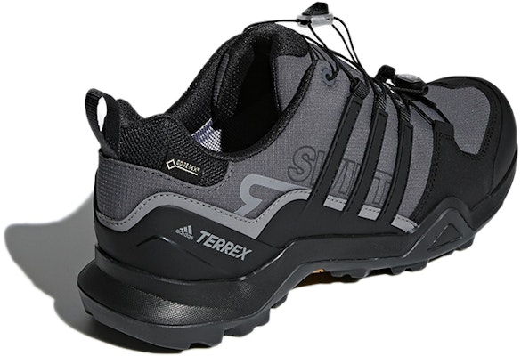 adidas Terrex Swift R2 Gtx 黑灰 Lookbook adidas Terrex Swift R2 Gtx 黑灰