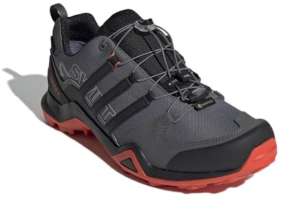 adidas Terrex Swift R2 GTX 戶外功能鞋 灰色 Lookbook adidas Terrex Swift R2 GTX 戶外功能鞋 灰色