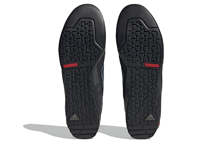 Details for 아디다스 테렉스 스위프트 솔로 2.0 블랙/블루 IE6903