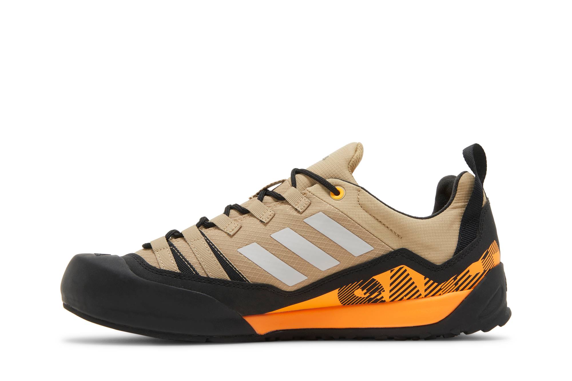 Lookbook 아디다스 테렉스 스위프트 솔로 베이지/오렌지 GZ0333