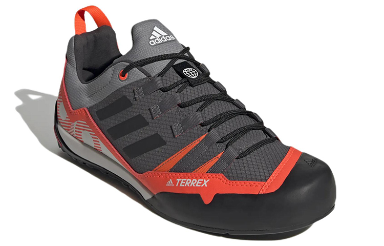 Lookbook 아디다스 테렉스 스위프트 솔로 (회/주/검) GZ0332