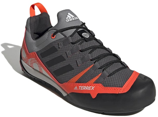 テレックス スウィフトソロ アプローチ (グレー/オレンジ/黒) GZ0332 Lookbook テレックス スウィフトソロ アプローチ (グレー/オレンジ/黒) GZ0332