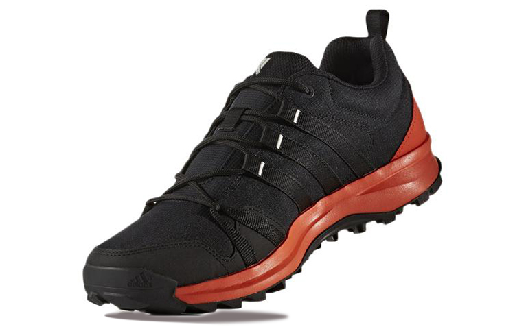 Lookbook adidas Terrex Tracerocker 耐磨防滑戶外鞋 黑橙