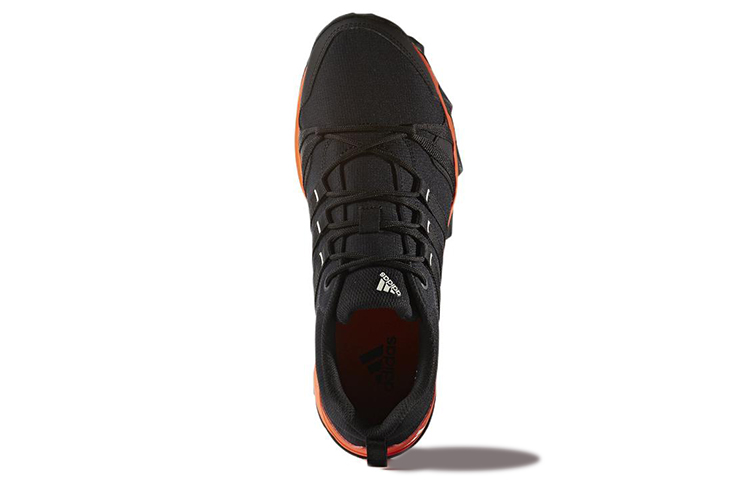 Shop adidas Terrex Tracerocker 耐磨防滑戶外鞋 黑橙