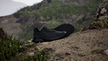 Order Adidas TERREX Trail Maker 2.0 皮革 黑色/黑色/灰色四號 ID0886