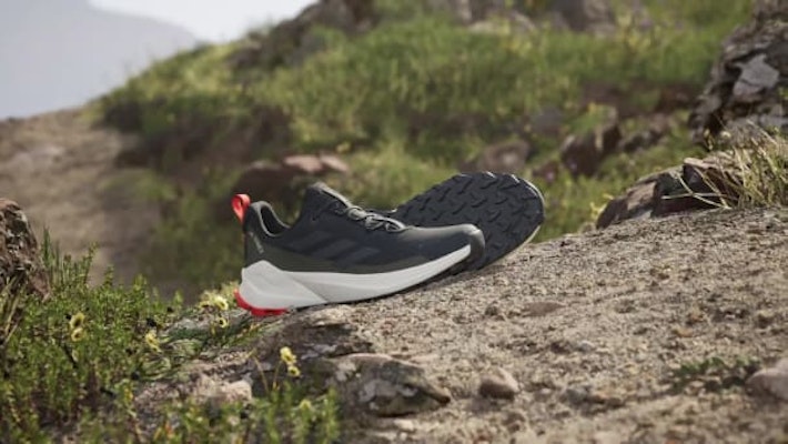 adidas Terrex Trailmaker 2.0 GORE-TEX 'Carbon Grey' IE5148 Lookbook adidas Terrex Trailmaker 2.0 GORE-TEX 'Carbon Grey' IE5148