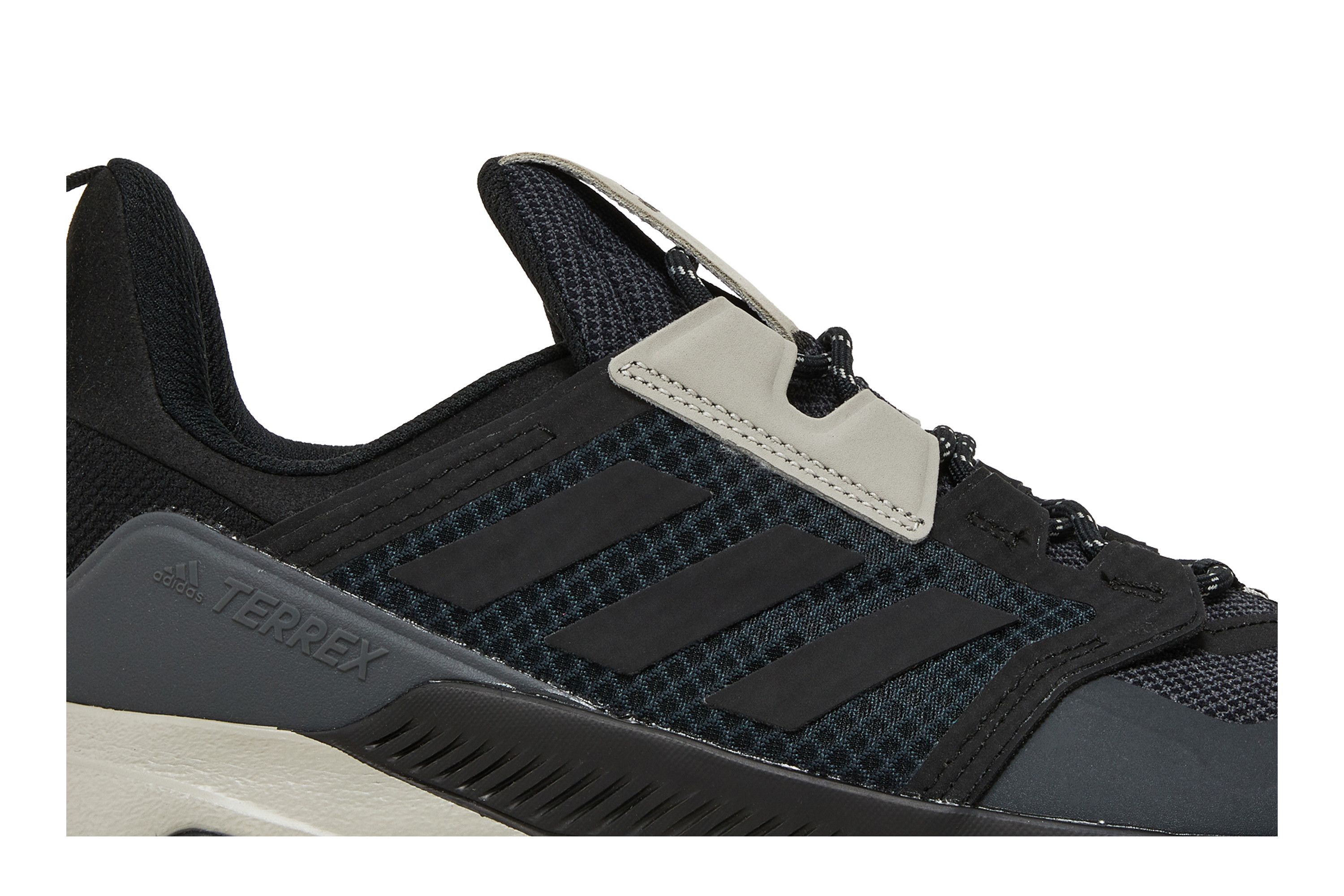 Lookbook adidas Terrex Trailmaker ''Nero Alluminio'' FU7237
