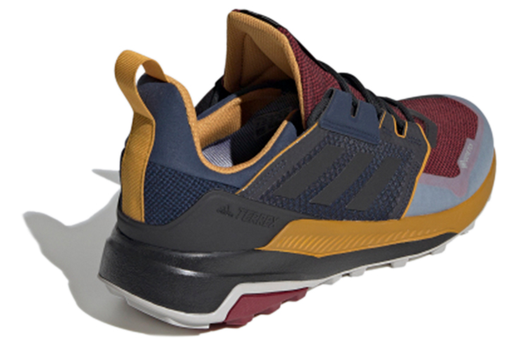 Shop adidas Terrex 越野路跑者 Gtx 紅黑藍