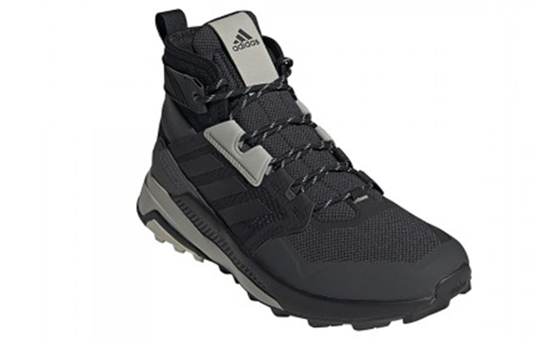 Lookbook adidas Terrex Trailmaker Mid 'Hitam Kelabu' FU7234