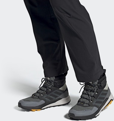 adidas Terrex Trailmaker Mid GTX 'Kelabu Metalik' FY2230 Sizing adidas Terrex Trailmaker Mid GTX 'Kelabu Metalik' FY2230